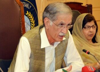 Western route: K-P hands Centre wishlist of CPEC projects