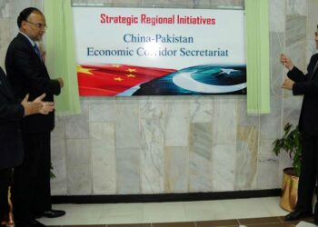 巴基斯坦说工程对密钥的路由进行 CPEC