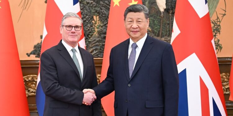 شی جن پھنگ اور برطانوی وزیر اعظم اسٹارمر کےدرمیان ملاقات