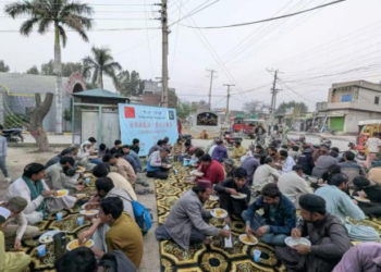 رمضان میں سینکڑوں خاندانوں کے لیے “کیرنگ کچن” کا اہتمام، چین۔پاکستان دوستی کی روشن مثال