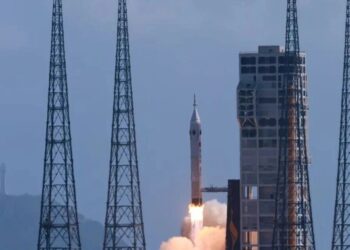 چین کا  لانگ مارچ-10 راکٹ کا لو ایلٹی ٹیوڈ پرواز  کا  کامیاب تجربہ