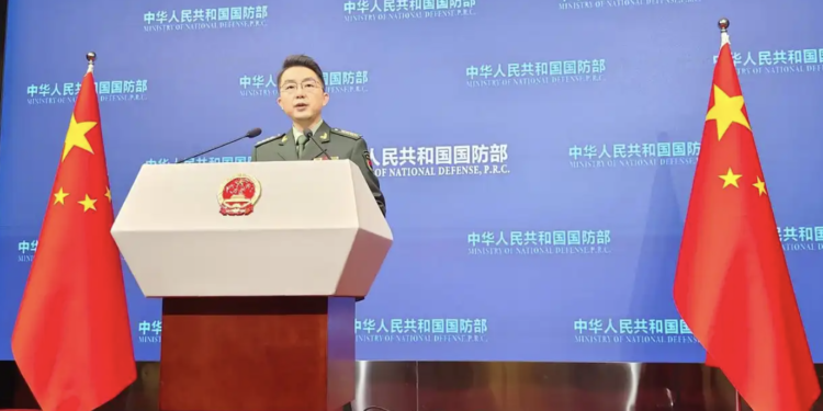 جاپان کا چین کے دفاعی بجٹ کے حوالے سے پروپیگنڈا اپنی عسکری توسیع کے لیے محض ایک بہانہ ہے، چینی وزارت دفاع