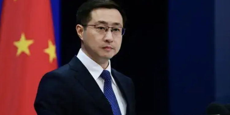 نصابی کتاب میں جاپان کی کسی بھی قسم کی تحریف اس حقیقت کو تبدیل نہیں کر سکتی کہ دیاؤ یو جزائر چین کے ہیں، چینی وزارت خارجہ