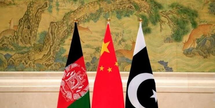 چین، افغانستان اور پاکستان کے نمائندوں کے درمیان اُرمچی میں غیر رسمی ملاقاتیں