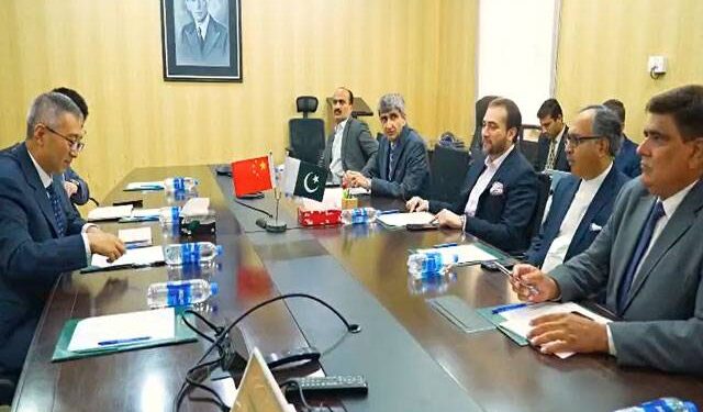 چین کے قونصل جنرل کا زراعت ہاؤس لاہور کا دورہ، زرعی تعاون بڑھانے پر اتفاق